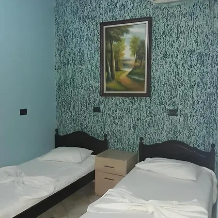 Ξενοδοχείο Hotel La Villa Τίρανα